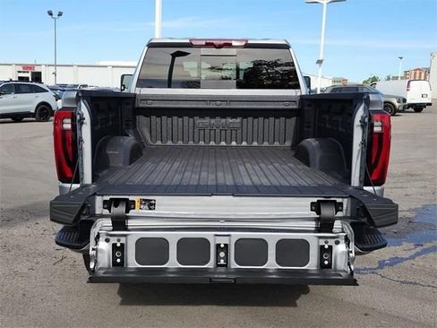 New 2026 GMC Sierra 2500 Denali w/ Denali Reserve Package image 8