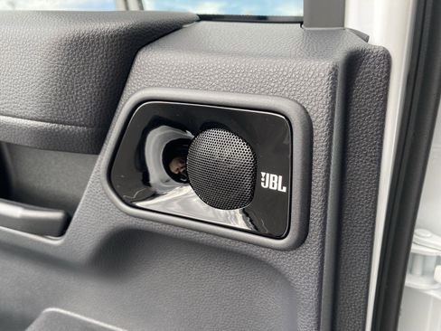 New 2025 Toyota 4Runner TRD Off-Road Premium image 25