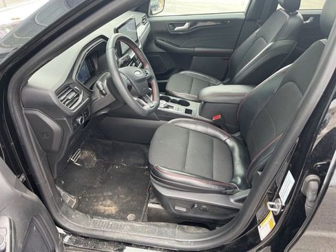 Used 2024 Ford Escape ST-Line w/ Tech Pack #1 image 5