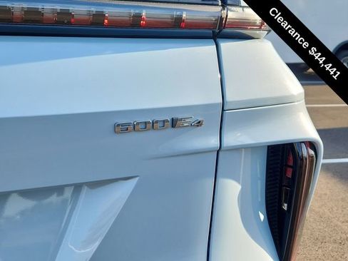 Used 2025 Cadillac Lyriq Sport image 12