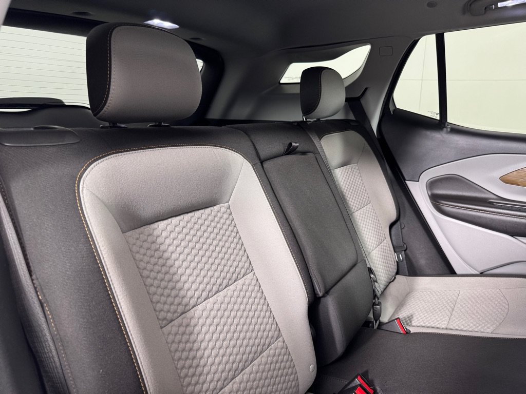 Used 2020 GMC Terrain SLE w/ Driver Convenience Package FWD image 24