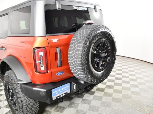 Used 2022 Ford Bronco Wildtrak AWD/4WD image 15