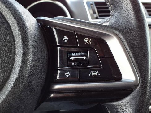 Used 2018 Subaru Outback 2.5i Limited image 17