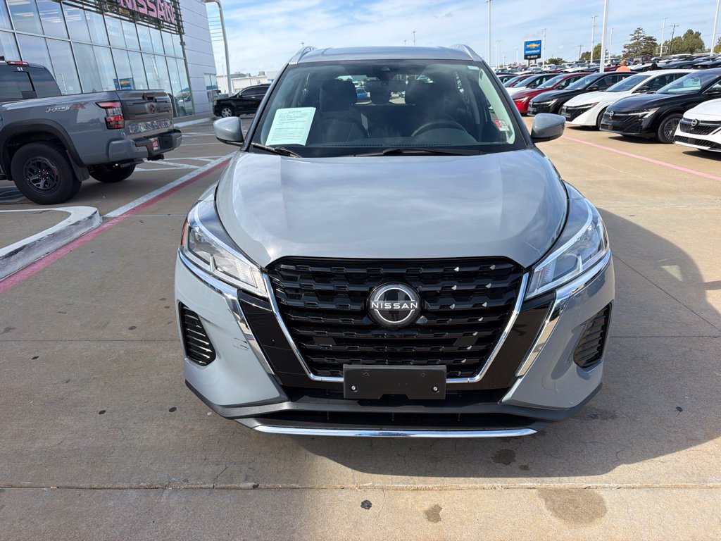 Used 2024 Nissan Kicks SV FWD image 8
