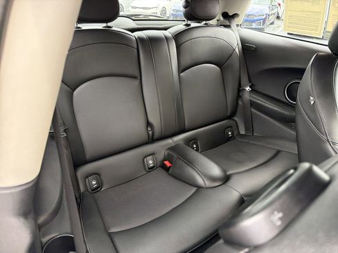 Used 2015 MINI Cooper S FWD image 13