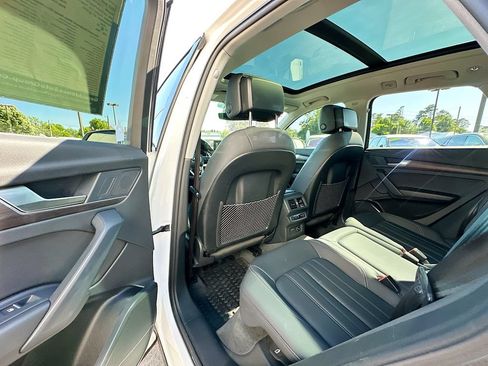 Used 2022 Audi Q5 2.0T Premium AWD/4WD image 17