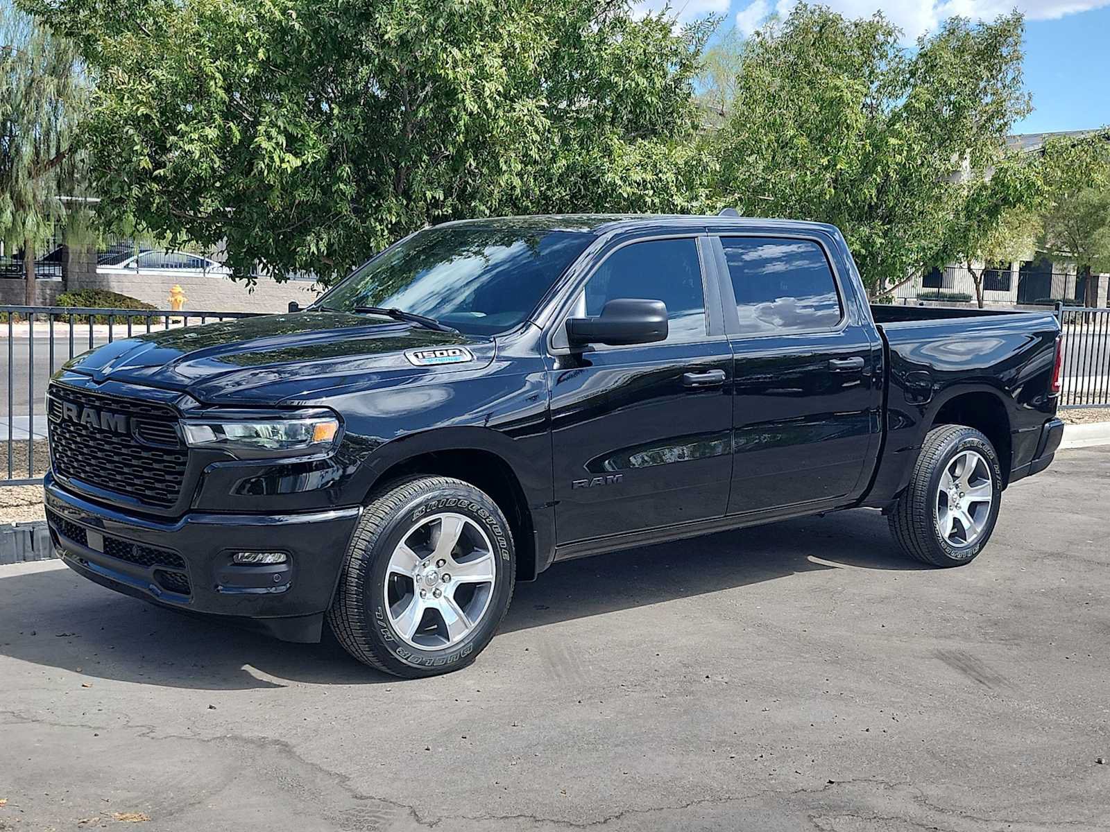 Used 2026 RAM 1500 Express RWD image 4