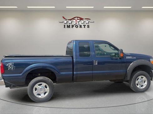 Used 2016 Ford F250 XLT w/ XLT Value Package AWD/4WD image 3