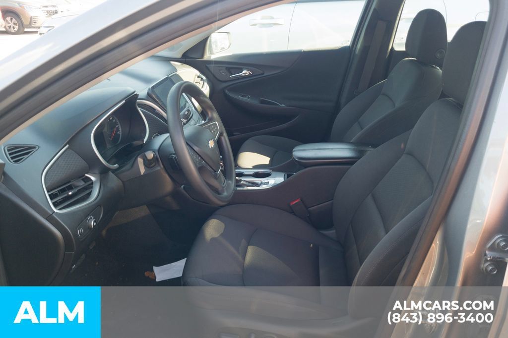 Used 2024 Chevrolet Malibu LT FWD image 6