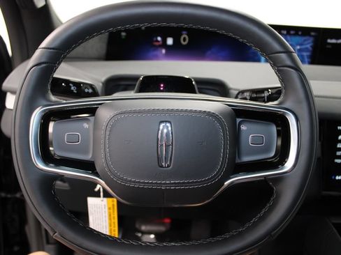 New 2027 Lincoln Navigator Reserve w/ Jet Appearance Package AWD/4WD image 40