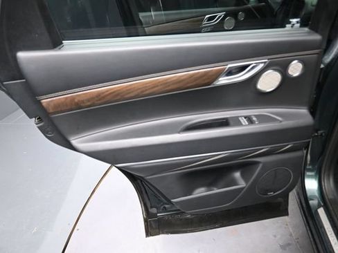 Used 2023 Genesis GV80 3.5T AWD/4WD image 15