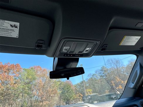 New 2026 Chevrolet Silverado 1500 Custom image 19