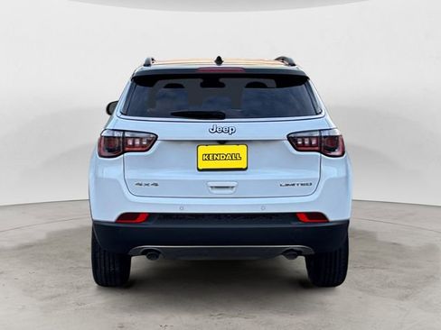 Used 2023 Jeep Compass Limited AWD/4WD image 4