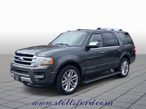 Certified 2017 Ford Expedition Platinum image 3