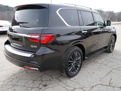 Used 2023 INFINITI QX80 Sensory w/ All-Season Package AWD/4WD image 7