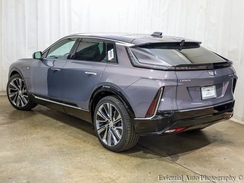 New 2025 Cadillac Lyriq Luxury image 7