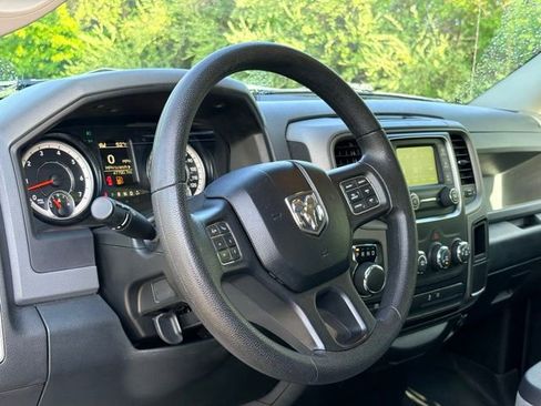 Used 2017 RAM 1500 Express w/ Black Ram 1500 Express Group AWD/4WD image 12