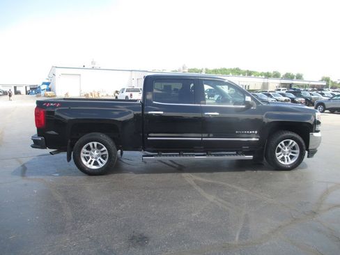 Used 2018 Chevrolet Silverado 1500 LTZ AWD/4WD image 6