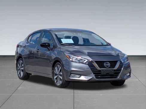 Used 2020 Nissan Versa SR w/ Convenience Package FWD image 7