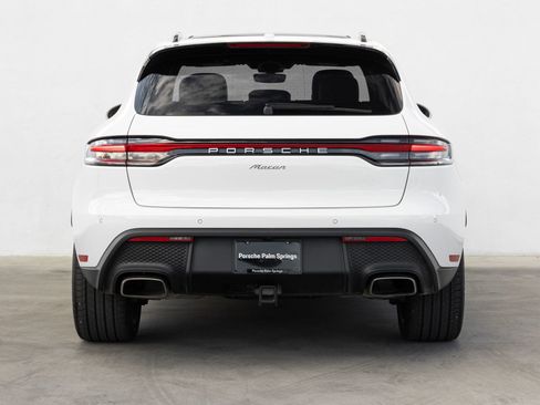 Certified 2025 Porsche Macan AWD/4WD image 6