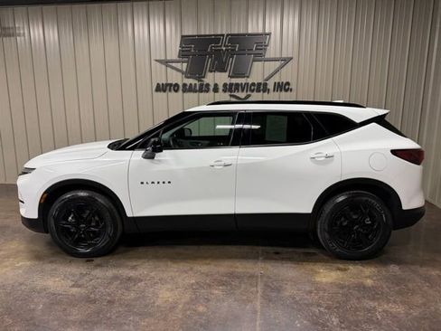 Used 2023 Chevrolet Blazer LT w/ Midnight/Sport Edition image 3