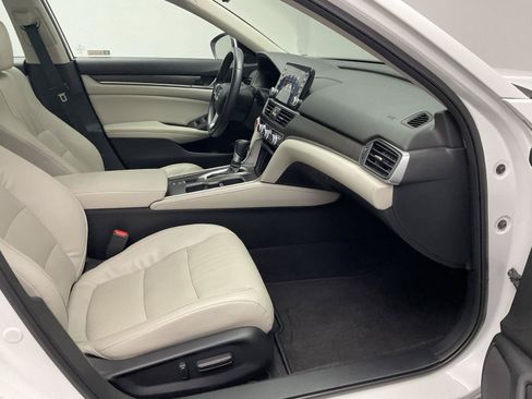 Used 2018 Honda Accord EX-L image 26