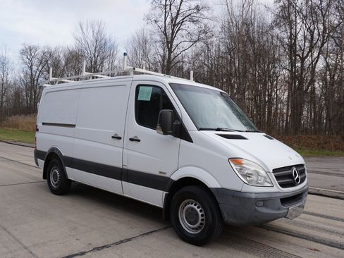 Used 2012 Mercedes-Benz Sprinter 2500 image 8