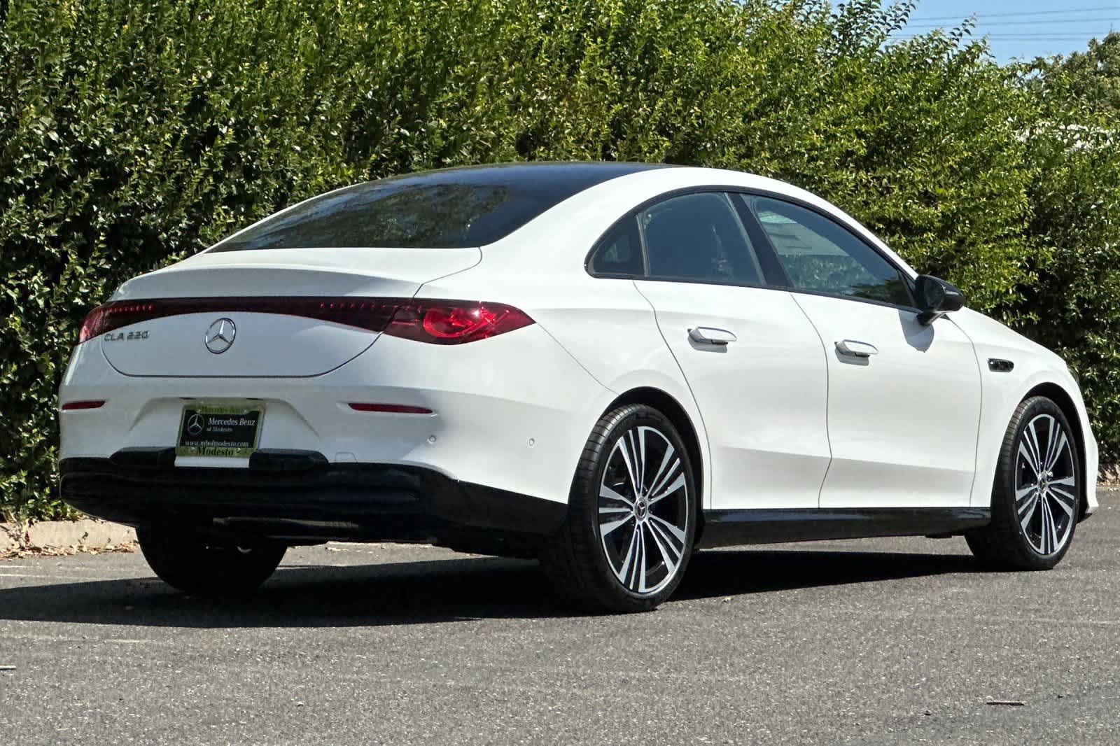 New 2027 Mercedes-Benz CLA 220 image 3