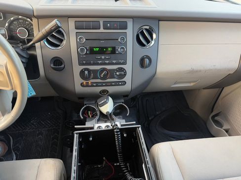 Used 2011 Ford Expedition EL XL image 10