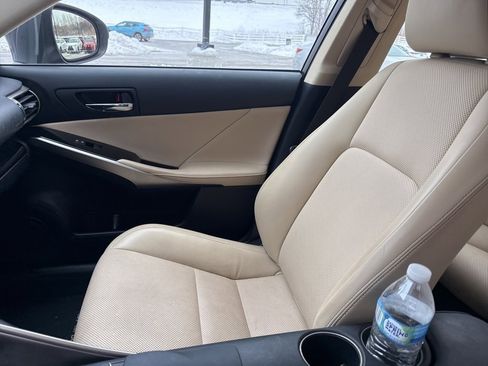 Used 2014 Lexus IS 250 AWD w/ Navigation Package image 15