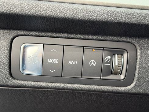 New 2026 Chevrolet Traverse LT w/ Midnight/Sport Edition image 12