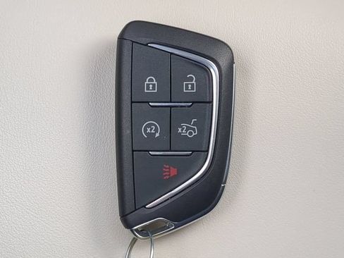 Used 2023 Cadillac CT4 Luxury w/ Sun And Sound Package RWD image 34