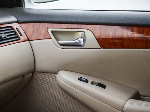 Used 2008 Toyota Solara SLE image 22