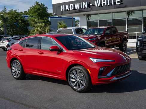New 2026 Buick Envista Avenir FWD image 1