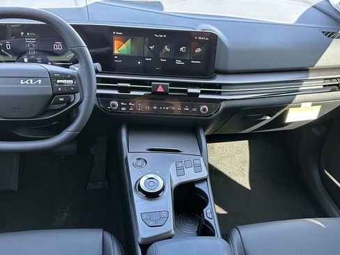 New 2026 Kia Sportage EX w/ EX Panoramic Sunroof Package AWD/4WD image 15