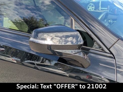 Used 2023 Cadillac XT4 Sport image 12