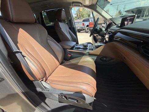 Used 2024 Acura MDX SH-AWD w/ Advance Package image 15