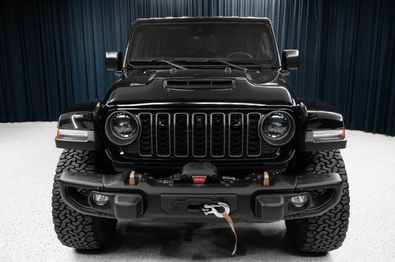 Used 2024 Jeep Wrangler Unlimited Rubicon 392 AWD/4WD image 2