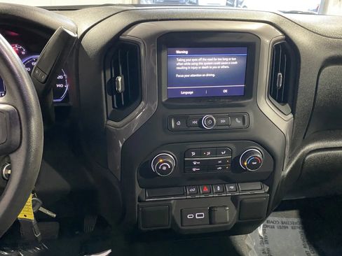 Used 2021 Chevrolet Silverado 1500 Custom image 14