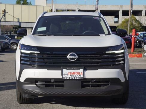 New 2026 Nissan Kicks SV image 7