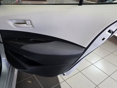 Used 2023 Toyota Corolla LE image 24