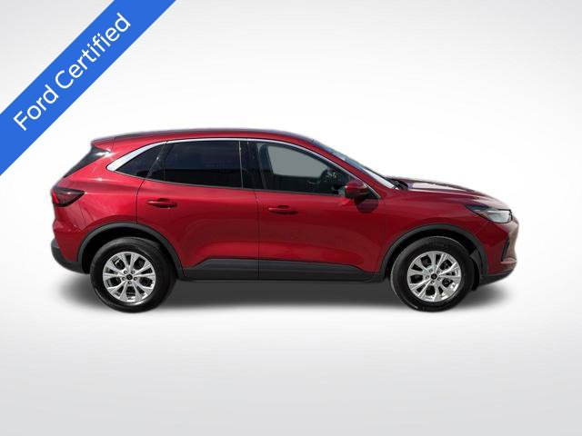 Certified 2023 Ford Escape Active AWD/4WD image 9