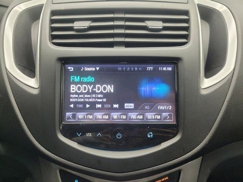 Used 2015 Chevrolet Trax LT FWD image 25
