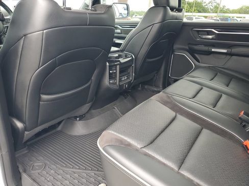 Used 2022 RAM 1500 Laramie AWD/4WD image 23