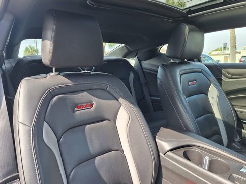 Used 2018 Chevrolet Camaro SS w/ Redline Edition image 28