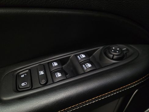 Used 2019 Jeep Compass Latitude w/ Cold Weather Group AWD/4WD image 27