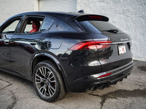 Used 2023 Maserati Grecale Modena AWD/4WD image 12
