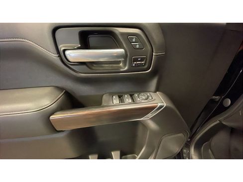 Used 2021 GMC Sierra 1500 SLT w/ SLT Premium Package image 9