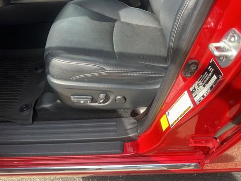 Used 2021 Toyota 4Runner Limited image 23