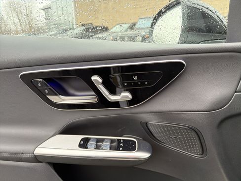 New 2026 Mercedes-Benz GLC 300 4MATIC image 14